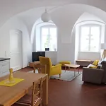 Apartment 60qm Naabtal Im Historischen Pfarrhaus Pielenhofen
