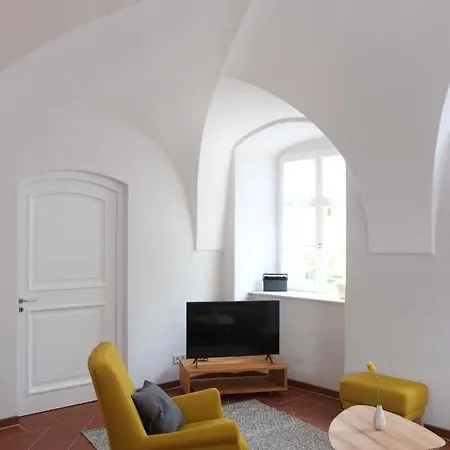 60qm Naabtal Im Historischen Pfarrhaus Lejlighed Pielenhofen