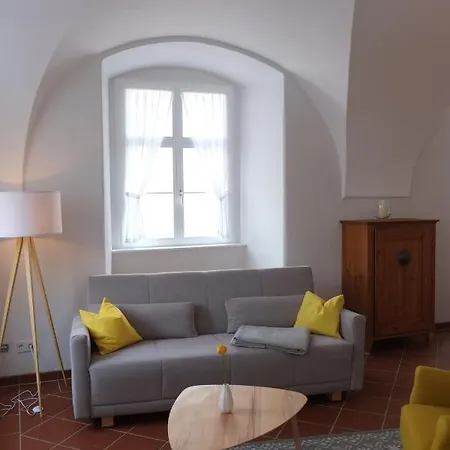 60qm Naabtal Im Historischen Pfarrhaus * Pielenhofen