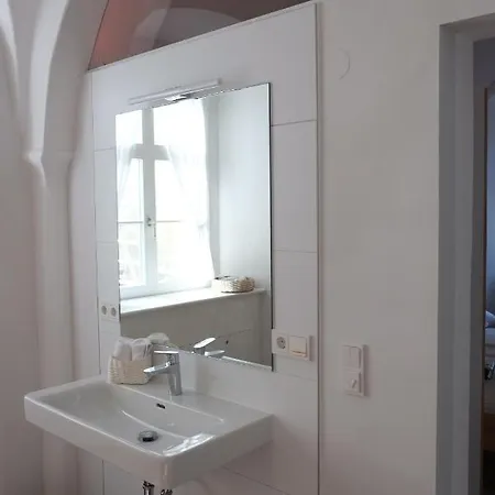 60qm Naabtal Im Historischen Pfarrhaus